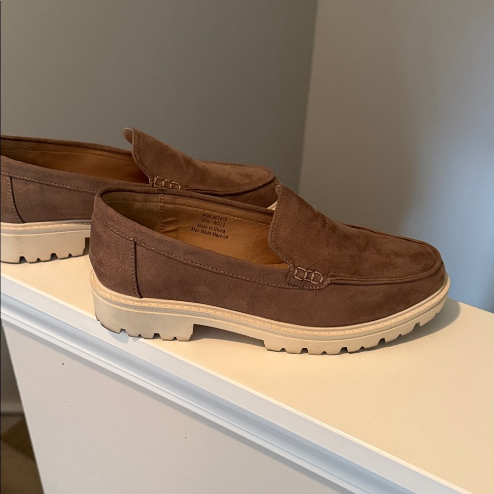 Women’s loafers